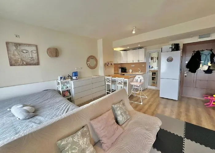 Apartamento слънчево студио алпин банско!